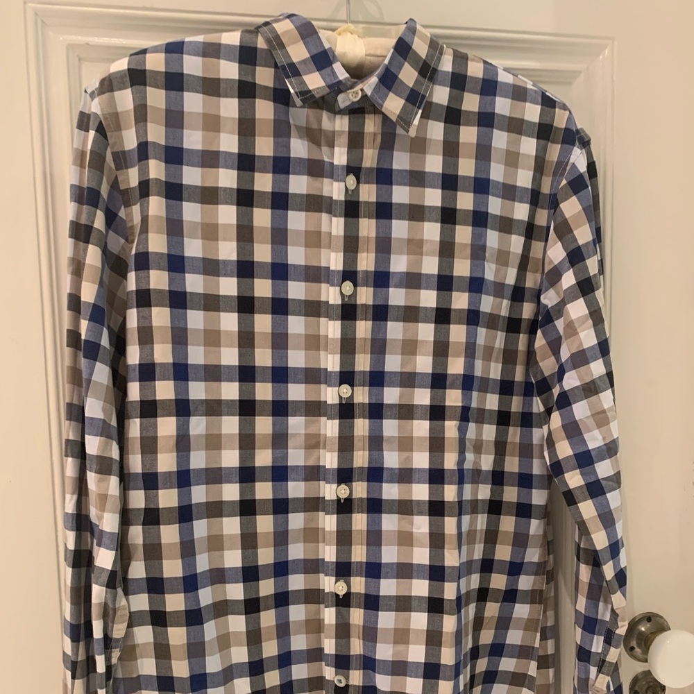 Banana Republic Mens Checkered Button Down Shirt